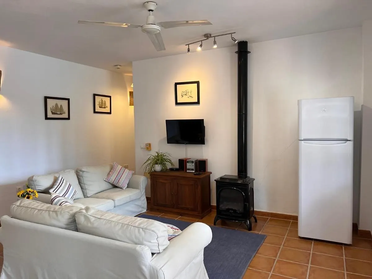 Padre Aviles Olias Apartment