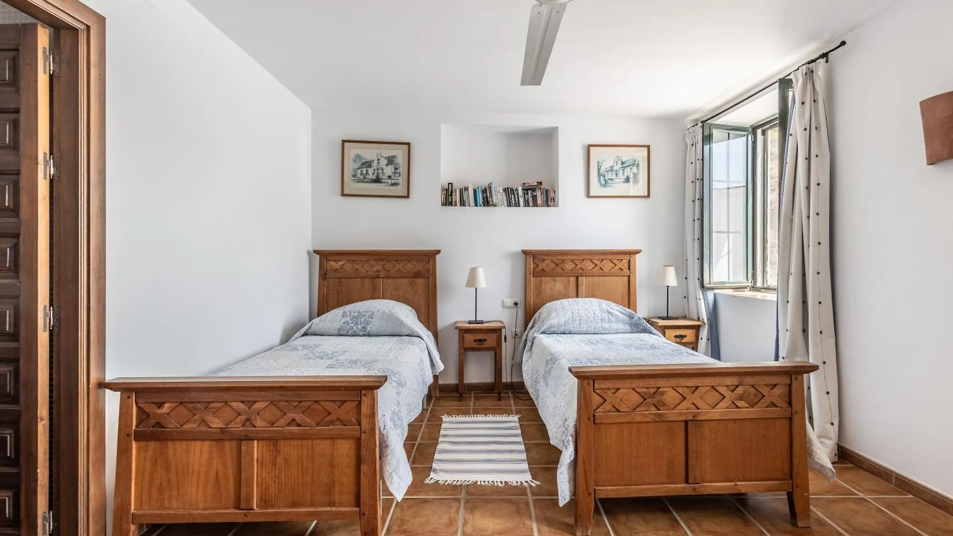 Apartment Padre Aviles Olias Spain