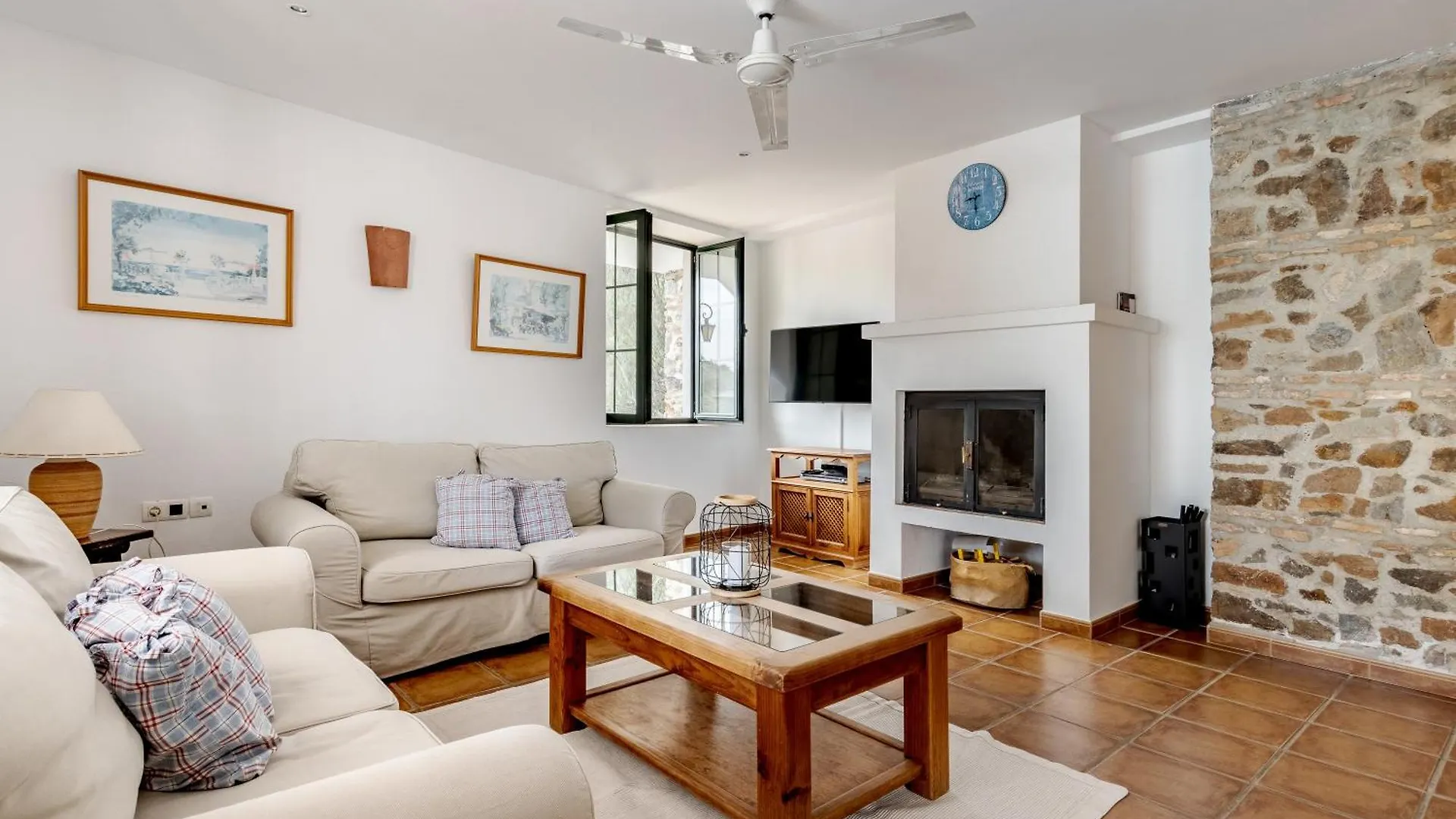 Padre Aviles Olias Apartment
